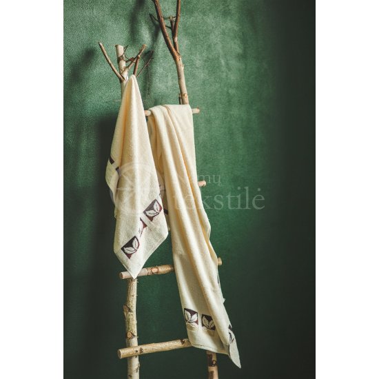 Cotton terry bath towel with leaves "CREAM"